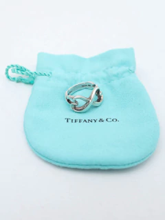 Anel Tiffany&Co Love & Kisses na internet
