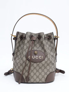 Bolsa Gucci GG Supreme Bucket - Paris Brechó