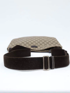 Bolsa Gucci Messenger GG Supreme na internet