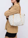 Bolsa Totally PM Louis Vuitton