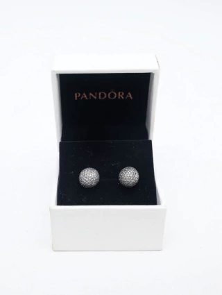 Brincos Pavê Glamour da Pandora - comprar online