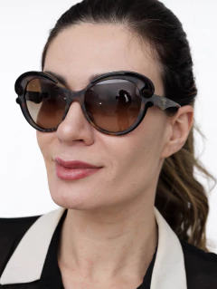 Óculos de Sol Prada SPR 2BN na internet