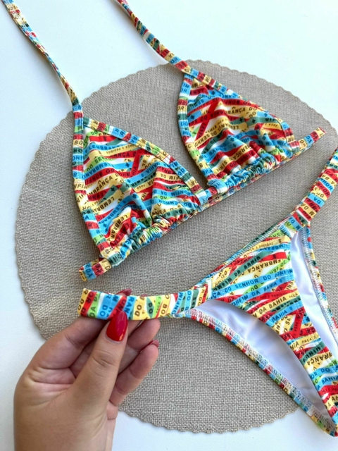 ANITTA SENHOR DO BONFIM