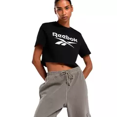REEBOK REMERA RI BL CROP TEE NEGRO MUJER - Boya Deportes