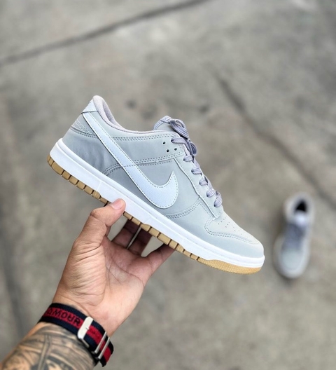 DUNK LOW CINZA BEGE