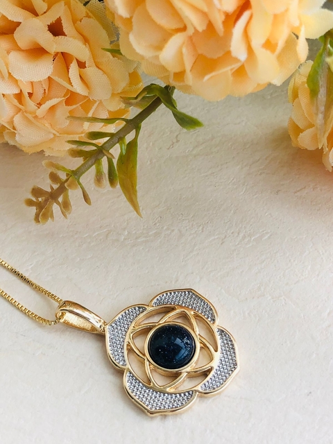 COLAR FLOR DE LOTUS COM PEDRA NATURAL ESTRELA - Cordão de Luz Joias Finas