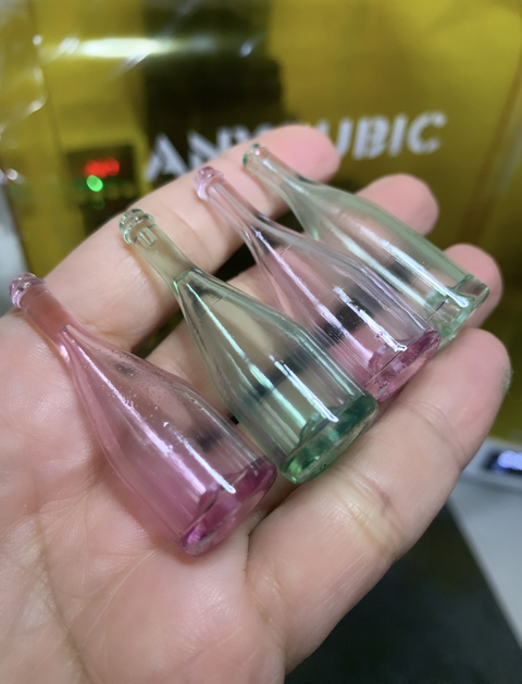 Ref.S208- Kit miniaturas de garrafas de champanhe (4peças)