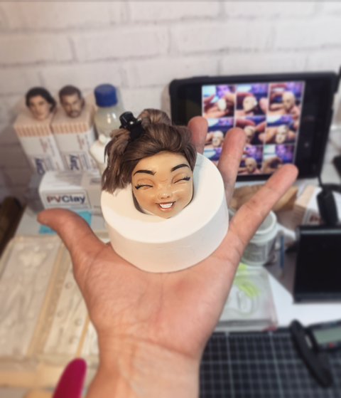 Ref.702 Molde base rosto sorriso aberto humaninhos cartoon