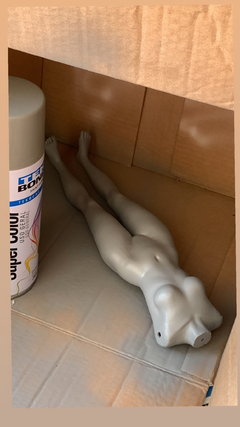 Ref.CORPOd- Corpo pronto em resina 30cm de altura ( 1 peça sem os braços) - comprar online