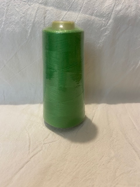 Hilo de poliéster verde 3. Cono x 2000 mt