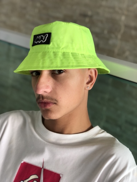 BUCKET VERDE NEON ETIQUETA EMBORRACHADA PRETA