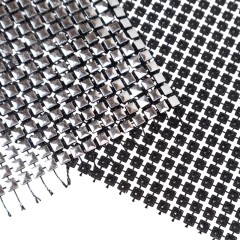 Falso Strass Cuadrado Plateado Base Negra 4 mm