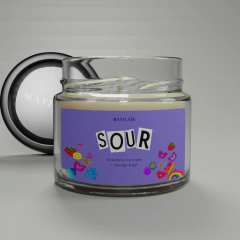 Vela aromática SOUR - Olivia Rodrigo - MAYFLAIR