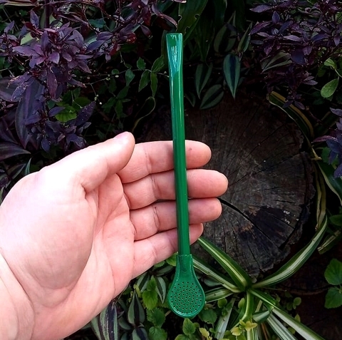 Bomba de Tererê 19cm Verde
