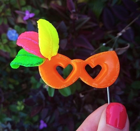 Enfeite de Chimarrão Carnaval " Mascara Laranja Neon "