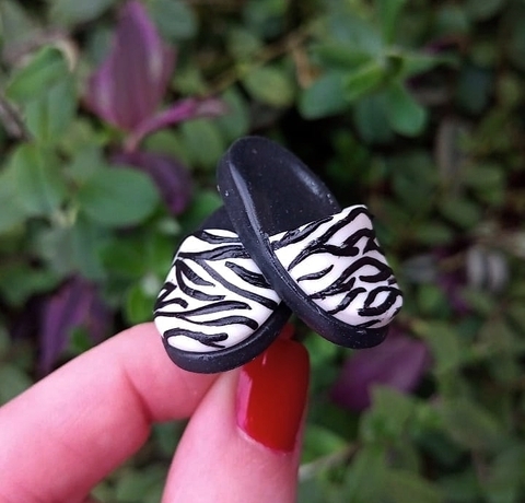 Enfeites de Cuia " Pantufa Zebra "
