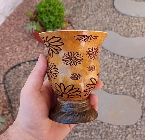 Cuia Porongo Pé de Massa Gravação 360° " Flores " 32