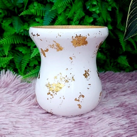 Cuia de Madeira " Folhas cor de Ouro " Branco