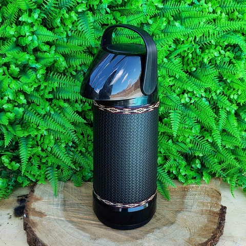 Térmica Invicta 1 Litro Forrada " Rattan Preto " - comprar online