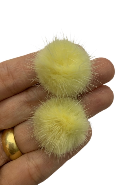 POMPOM ACHATADINHO AMARELO CLARO (2,5CM) - 2 UNIDADES