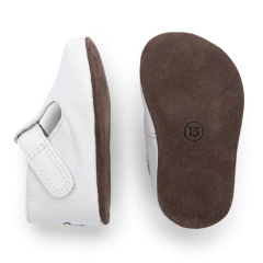 SAPATO CHOCALHO BRANCO na internet