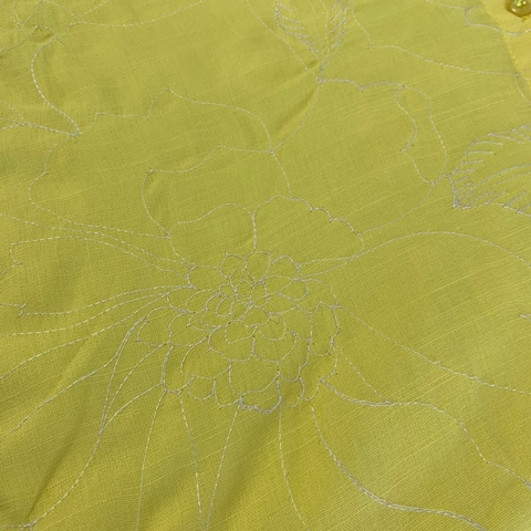 Camisa Florença Bordada Aberta nas Costas Em Viscolinho