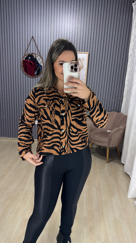 Camisa croped cotelê