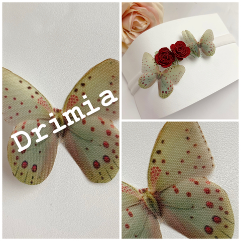 Borboleta de recorte verde com bolinhas vermelhas de natal natal