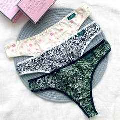 Art: 4102 | Lees Curvy Especial Capri