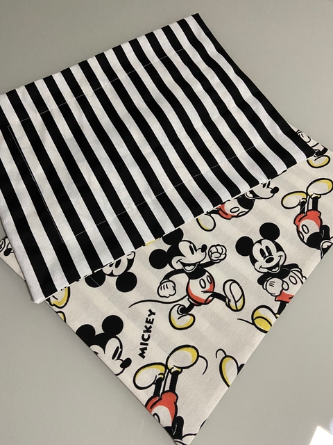 Lugar americano Mickey / listrado