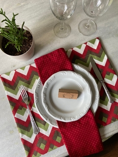 Lugar americano floral / chevron Natal na internet