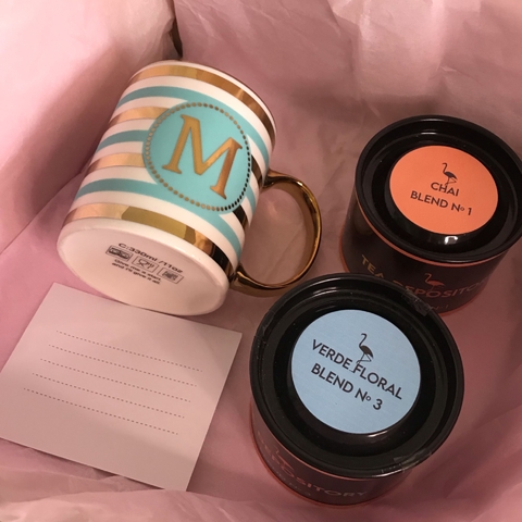 Box tea time