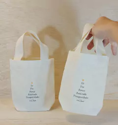 Sacolinha Aniversário Infantil - Nome e Idade - Explosão de Cores - Lembrancinha - 15x16cm - comprar online