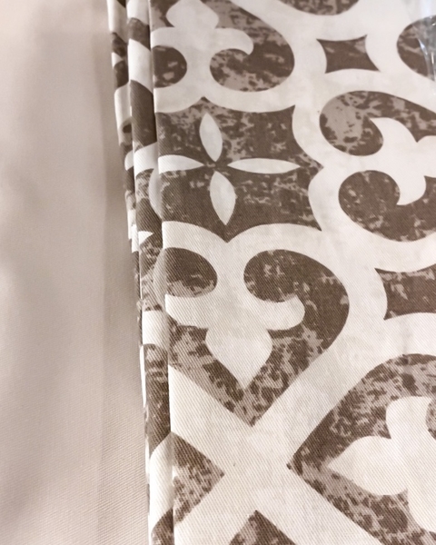 Mantel de gabardina cuadrado