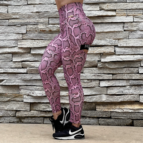 LEGGING INTENSE EMPINA BUMBUM PYTHON ROSÊ EXCLUSIVA
