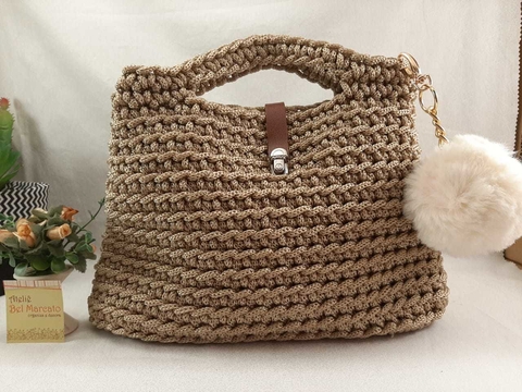 BOLSA de crochê COM FECHO E FUNDO DE COURO eco Ref 90