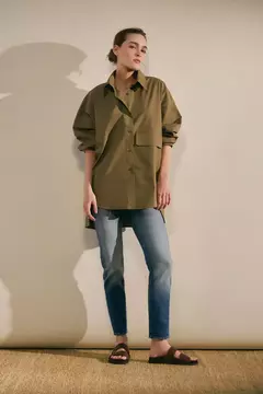 CAMISA OVER IRREGULAR (AWADA) en internet