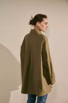 CAMISA OVER IRREGULAR (AWADA) - tienda online