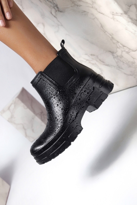 EMMA BOTA METALIZADA NEGRO