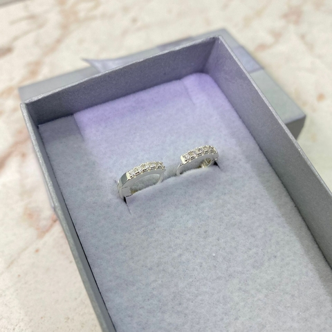 Brinco - argola P cravejado