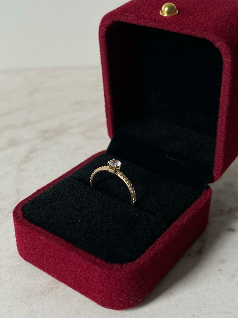 Anel Solitário Ouro