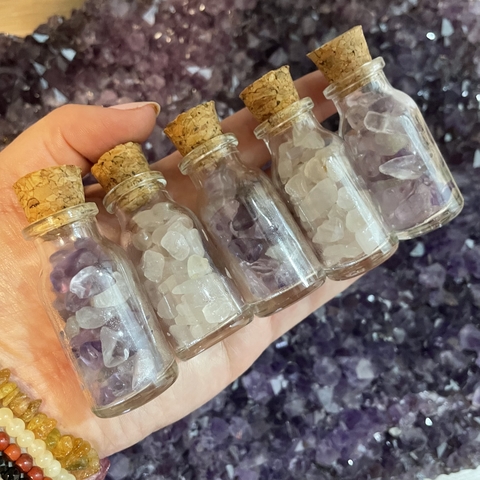 Garrafinha com Cristais - Escolha a sua!