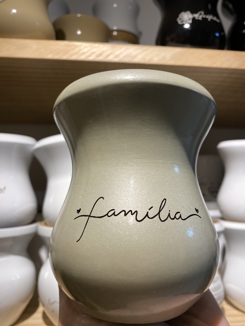 Cuia perolizada - Família