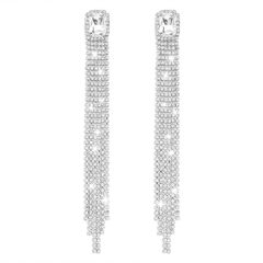 Imagem do Brinco Longo de Estrela em Strass com Fios em Cascata, Brincos.