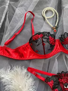 Lingerie Sexy com bordado Floral Moda Francesa Fleur