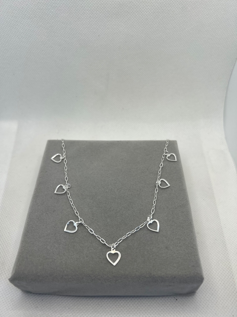 Choker corações.