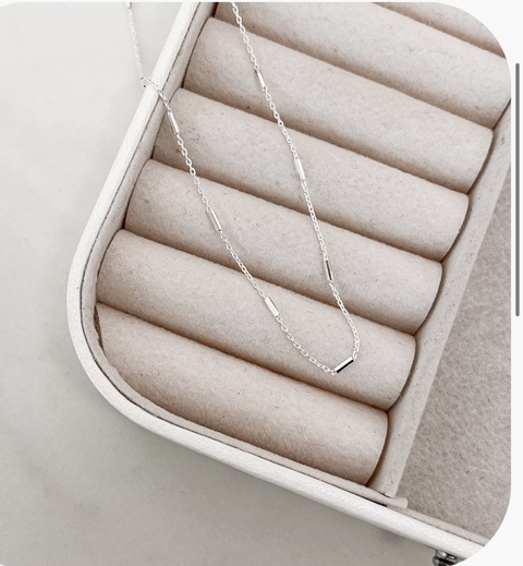 Corrente Cartier com canutilhos 50 cm .