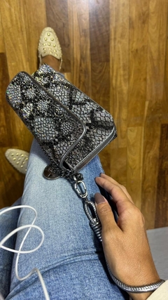 Schutz Bolsa Deluxe Snake Chumbo S50018 2528 0002U - comprar online