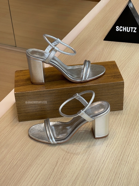 Schutz Sandália Salto Bloco Prata S21189 0062 0006U