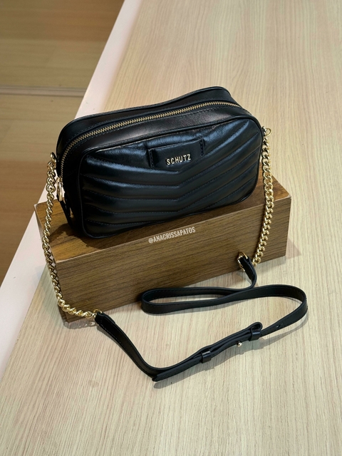 Schutz Bag Couro Preto Corrente Dourada